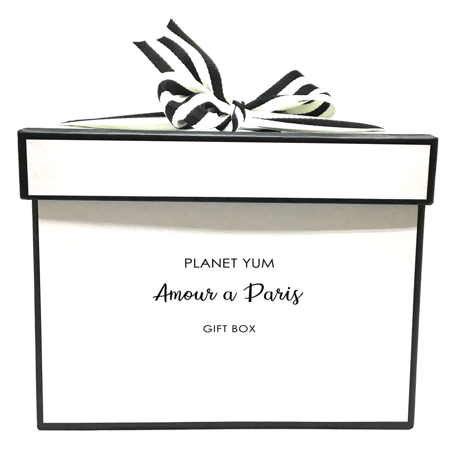Amour a Paris Gift Box